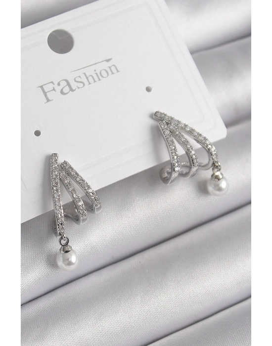 ® Pirinç Gümüş Renk Zirkon Taşlı Pençe Model İnci Detay Kadın Küpe