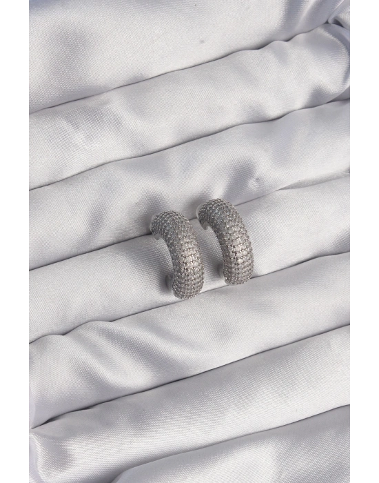 ® Pirinç Gümüş Renk Zirkon Taşlı Yarım Halka Küpe