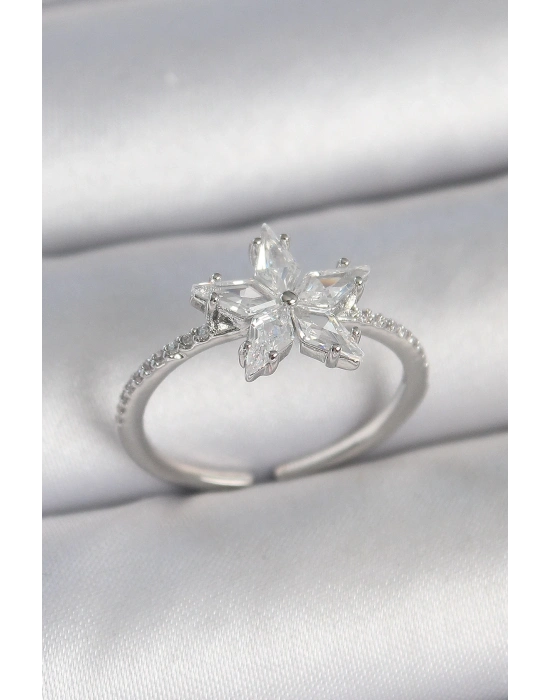 ® Pirinç Gümüş Renk Zirkon Taşlı Yıldız Model Ayarlanabilir Kadın Yüzük