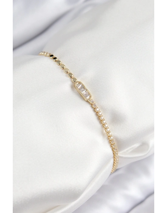 ® Pirinç Zirkon Taşlı Dikdörtgen Model Ezme Zincir Gold Renk Kadın Bileklik