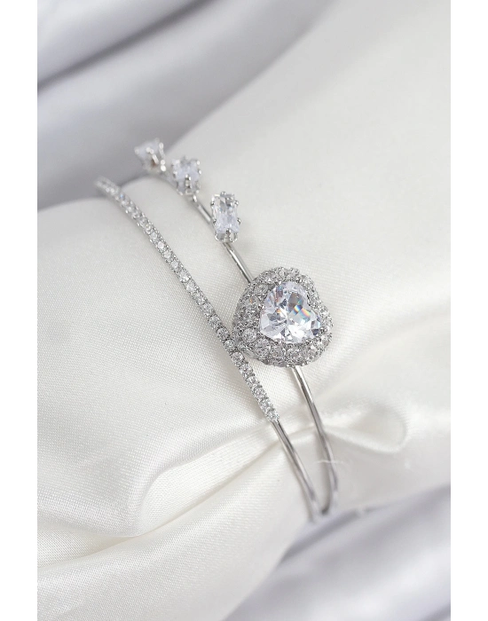 ® Pirinç Zirkon Taşlı Kalp Model Gümüş Renk Kadın Bileklik