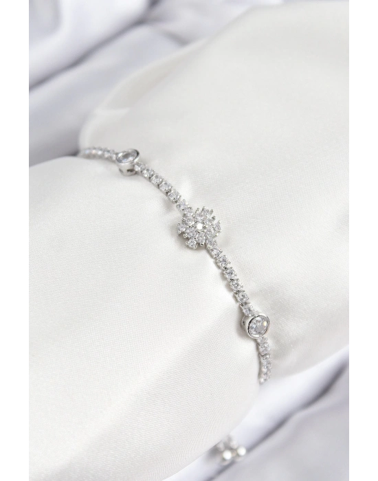 ® Pirinç Zirkon Taşlı Kar Tanesi Model Gümüş Renk Asansörlü Kadın Bileklik