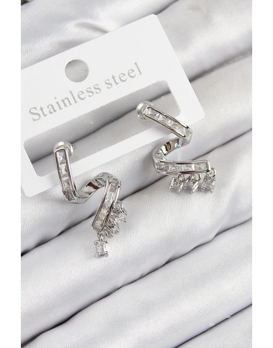 ® Pirinç Zirkon Taşlı Kıvrımlı Model Gümüş Renk Kadın Küpe