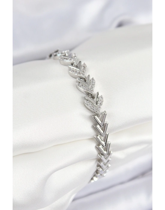 ® Pirinç Zirkon Taşlı Sıralı Ok Model Gümüş Renk Kadın Bileklik