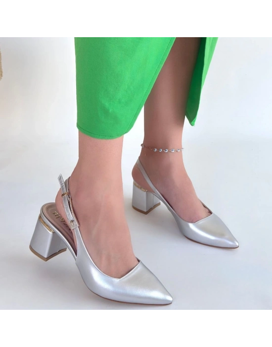 Buant Gümüş Cilt Topuklu Ayakkabı