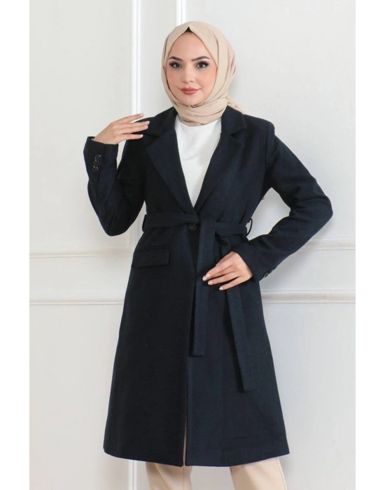 Kaşe Kaban – Uzun Boy Kruvaze Yaka, Kuşaklı Tesettür Kışlık Kaban, Astarlı Şık Yünlü Dokuma Oversize Rahat Kalıp, Cepli Modern Kaşe Mont Modeli - Lacivert