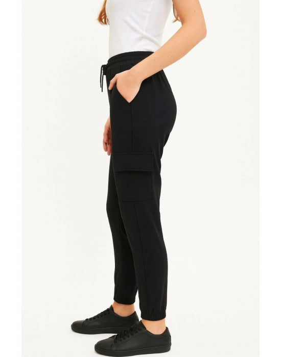 Siyah Jogger Eşofman Altı Rahat Kalıp, Kargo Cepli, Lastikli Paça, Günlük Spor Pantolon - Siyah