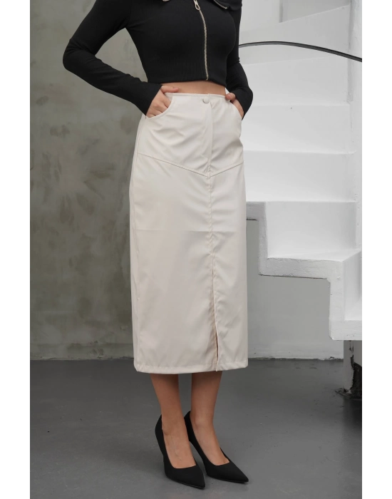 Yırtmaçlı uzun deri etek krem