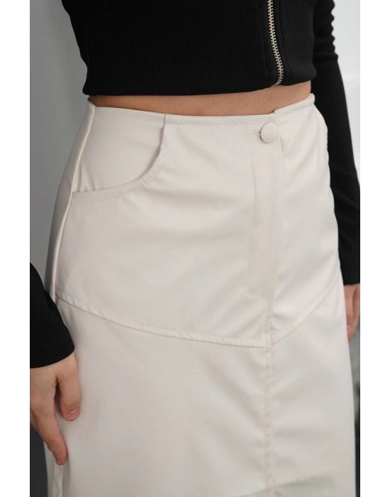 Yırtmaçlı uzun deri etek krem