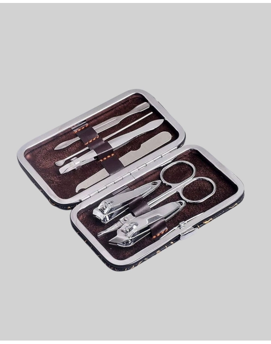 Dayanıklı Çelik Aletlerden Oluşan Kişisel Bakım Seti