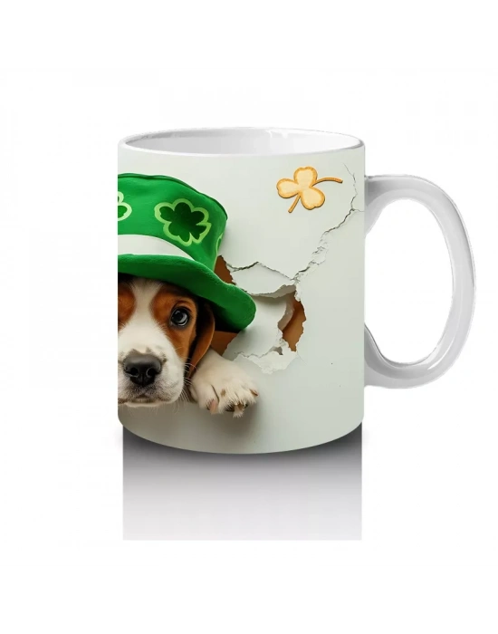 Dört Yapraklı Yonca Şapkasıyla Sevimli Köpek – Baskılı Kahve Kupası