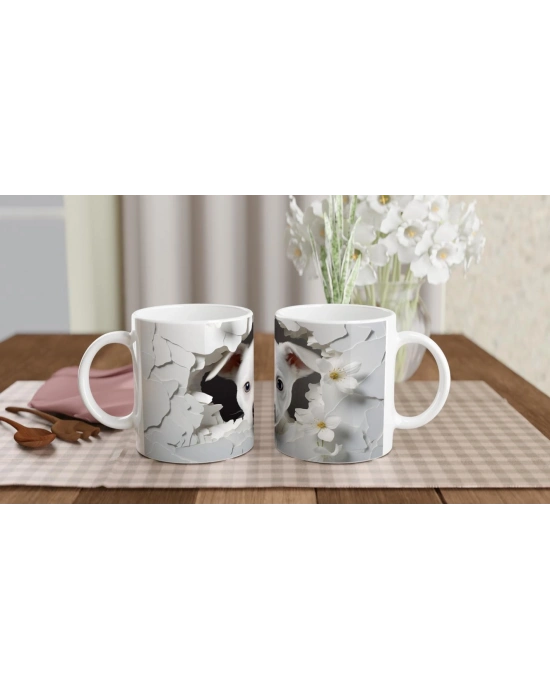 Duvarı Yarmış Masum Bakışlı Beyaz Köpekçik Baskılı Kupa Bardak