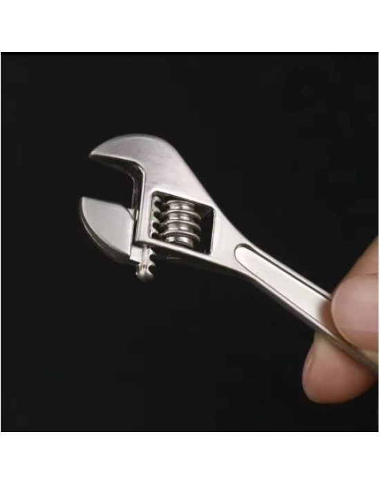Fonksiyonel İngiliz Anahtarı Şeklinde Metal Anahtarlık