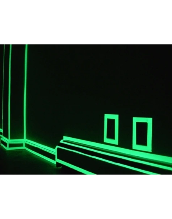 Fosforlu Şerit Karanlıkta Işık Veren (4 Metre)