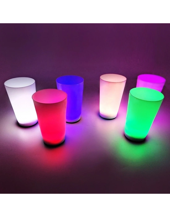 Glow Partisi Bardakları 6 Renk 6 Adet 1.5 oz 4.5 x 6.5 cm
