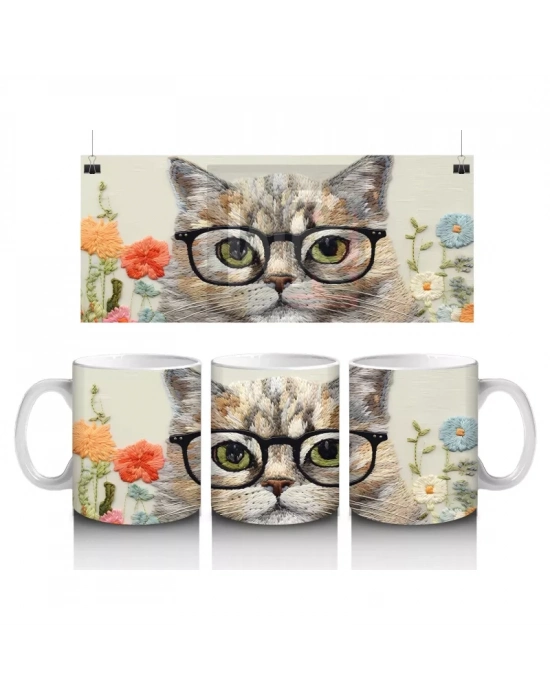 Gözlük Takmış Meraklı Bakışlı Kedi – Baskılı Kahve Kupası
