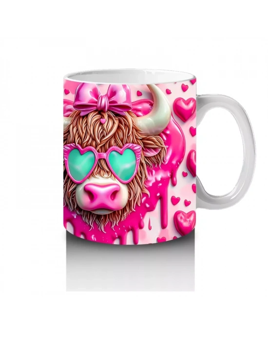 Gözlüklü ve Kalpli Fonlu Neşeli Buzağı Deseni – Baskılı Kahve Kupası