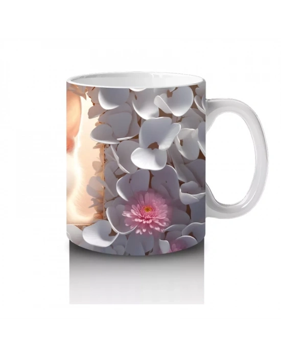 Gri Yapraklar Arasında Meraklı Kedi – Baskılı Kahve Kupası