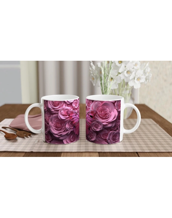 Güller Arasında Pembe Kelebek Temalı Baskılı Kupa Bardak