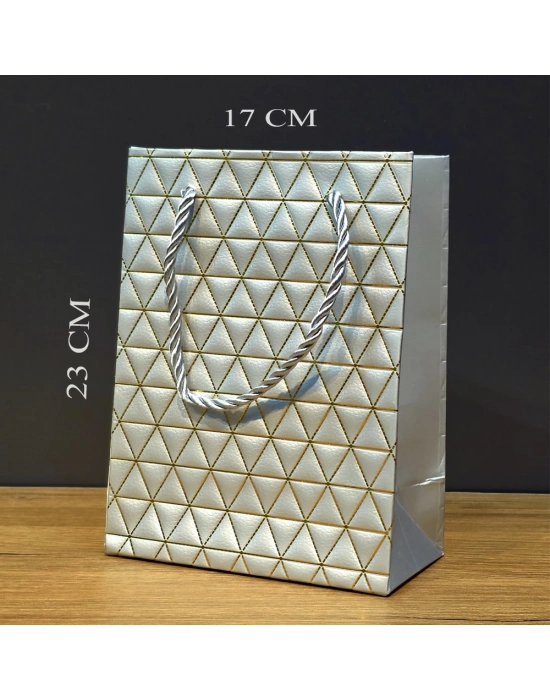 Gümüş Geometrik Desenli Orta Boy Karton Hediye Çantası
