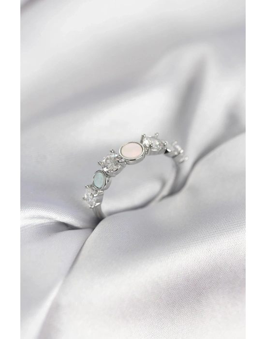 ® Gümüş Renk Minimal Plaka ve Zirkon Taşlı Kadın Yüzük