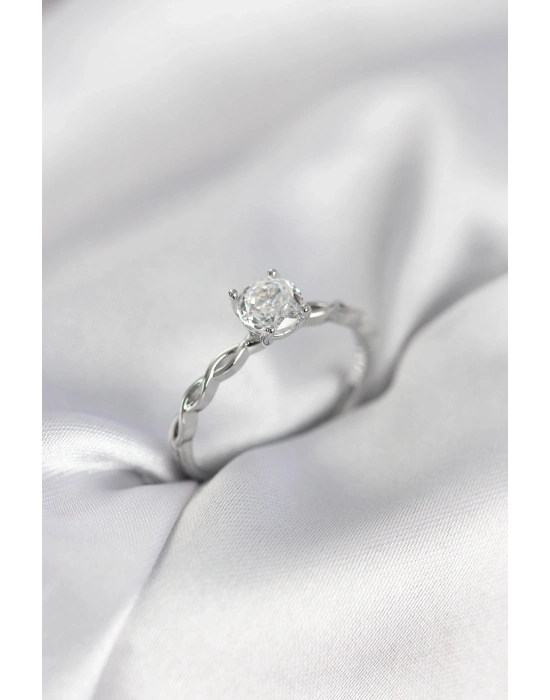 ® Gümüş Renk Sarmal Zincir Model Tek Taş Model Zirkon Taşlı Kadın Yüzük