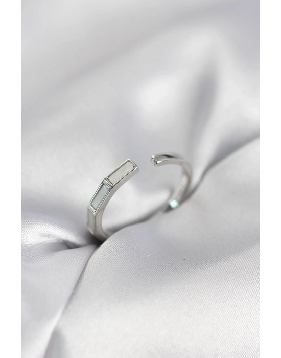 ® Gümüş Renk Sedefli Çubuk Model Kadın Yüzük