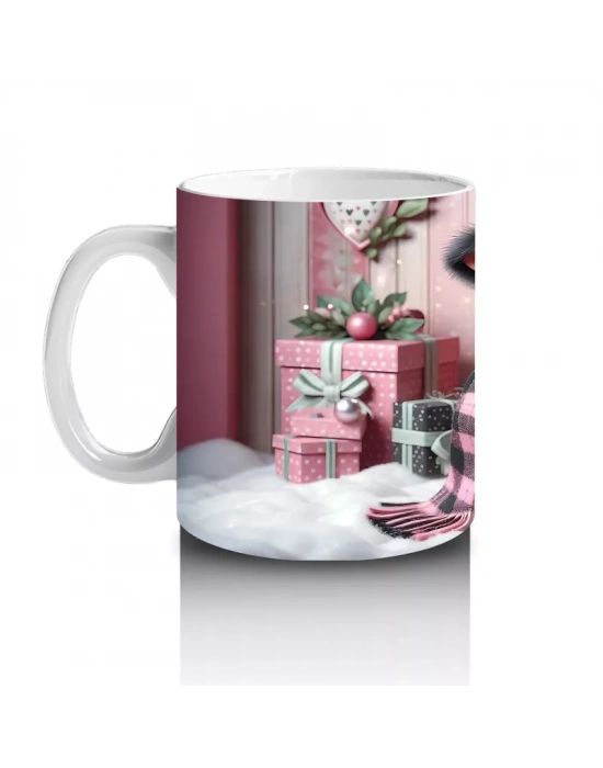 Hediye Kutuları Arasında Oturan Kalpli Figür Tutan İnek - Baskılı kahve kupası