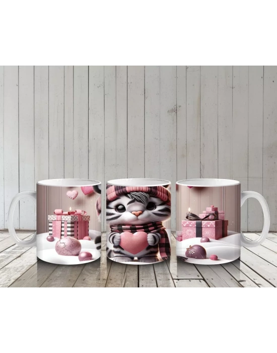 Hediye Kutuları Arasında Şapkalı Sevimli Kedi – Baskılı Kahve Kupası