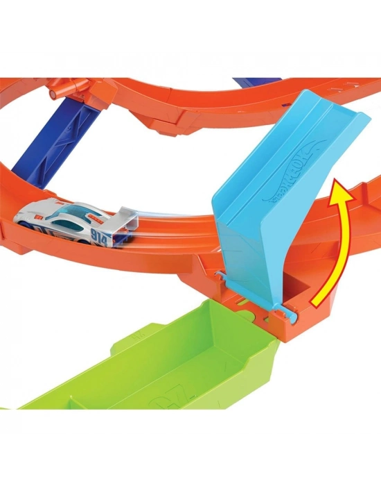 Hot Wheels Bumerang Çemberli Yarış Pisti HTK16