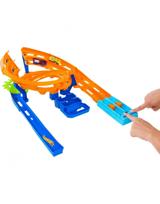 Hot Wheels İkili Yarış ve Akrobasi Pisti HTK17