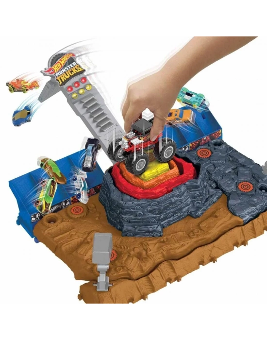 Hot Wheels Monster Trucks Muhteşem Çarpışma Arenası HNB96