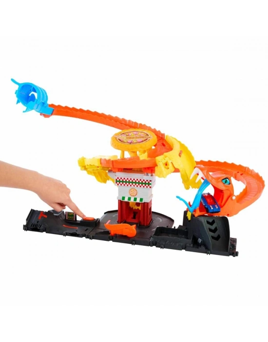 Hot Wheels Pizza Slam Kobra Saldırısı Oyun Seti HTN81