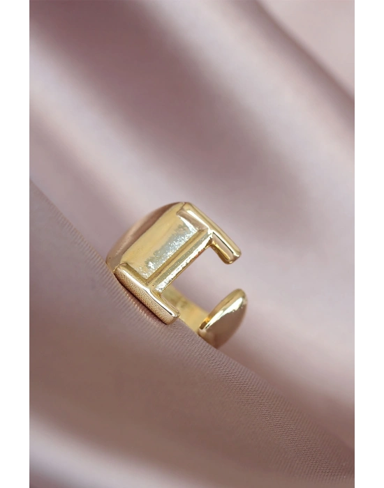 ® I Harfli Altın Renk Ayarlamalı Metal Kadın Yüzük