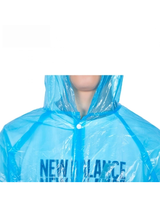 İnce Şeffaf Yağmurluk