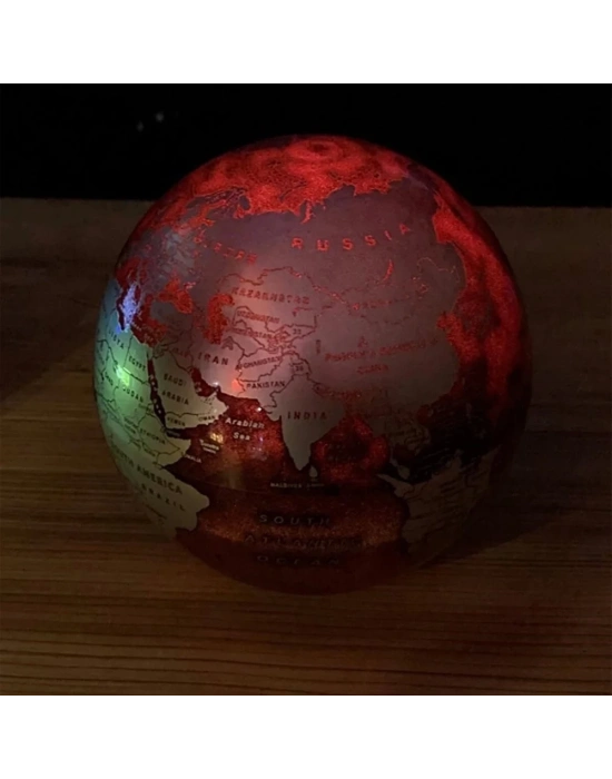 Işıklı Dönen Dünya