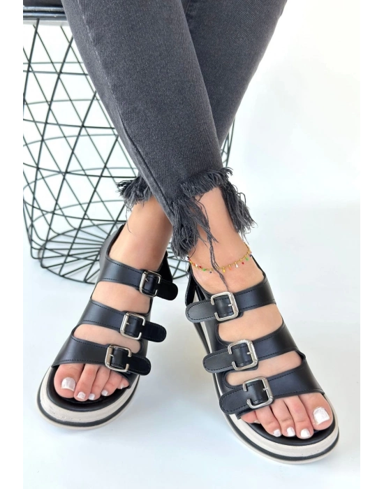 Jatay Siyah Cilt Sandalet