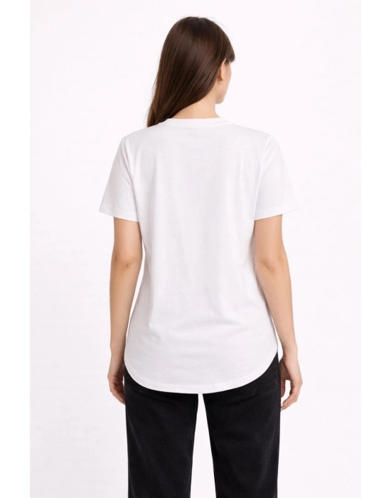 Kadın Basic T-Shirt Kısa Kol Bisiklet Yaka Oval Kesim Tişört - Beyaz