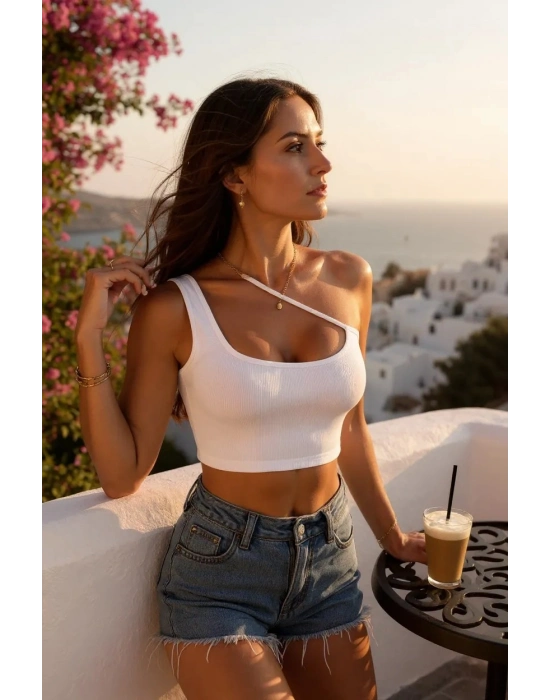 Kadın Beyaz Tek Omuzlu Çapraz Askılı Crop Top Büstiyer