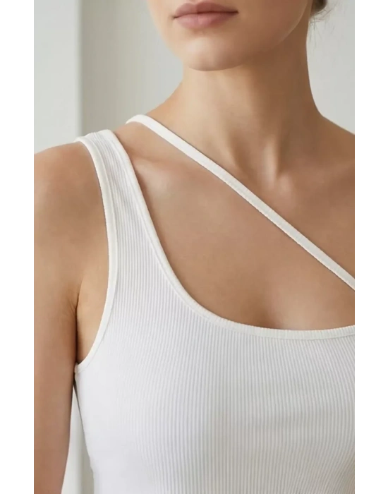 Kadın Beyaz Tek Omuzlu Çapraz Askılı Crop Top Büstiyer
