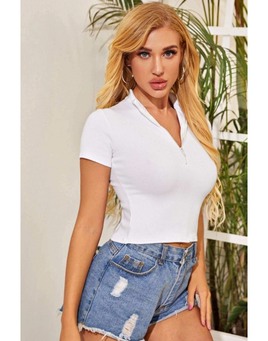 Kadın Beyaz Yarım Fermuarlı ve Kısa Kollu Crop Top Bluz