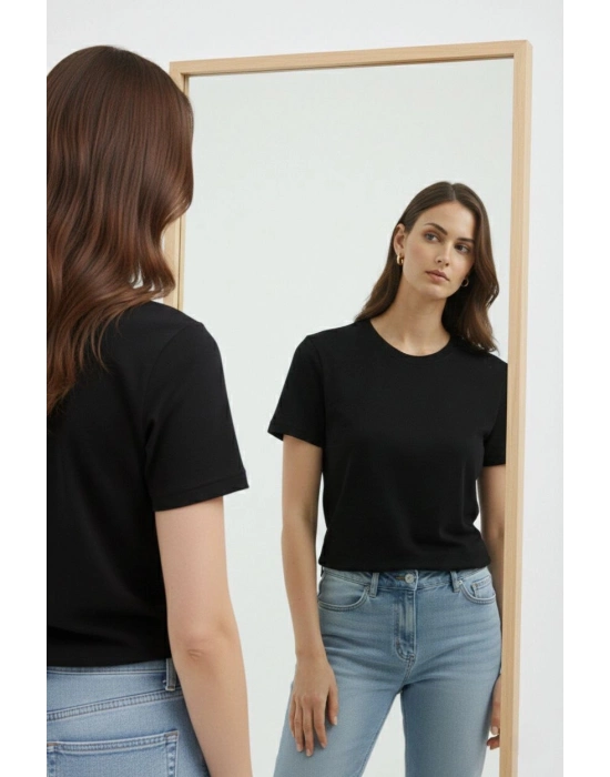 Kadın Bisiklet Yaka Tişört Regular Kalıp Basic Pamuklu Günlük Kullanım T-shirt - Siyah