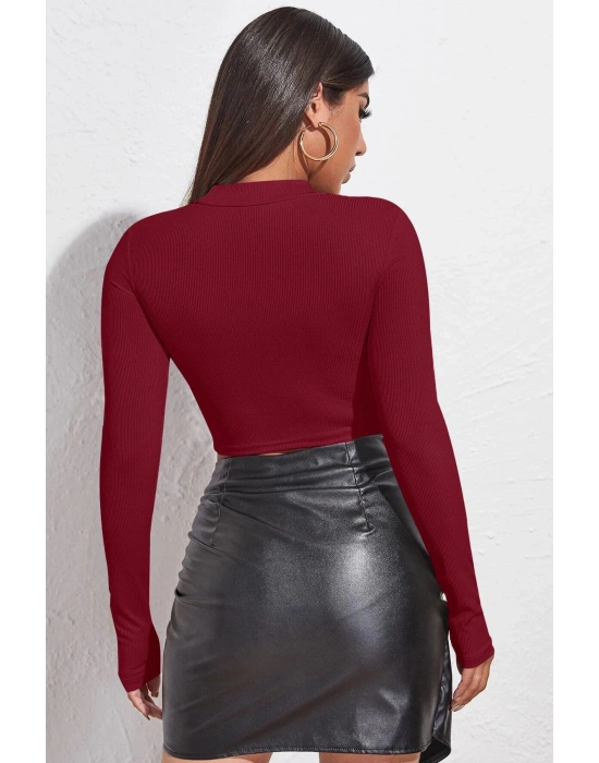 Kadın Bordo Göğüs Dekolteli Uzun Kollu Cut Out Crop Top Bluz – Şık, Rahat ve Kolay Kombinlenebilir