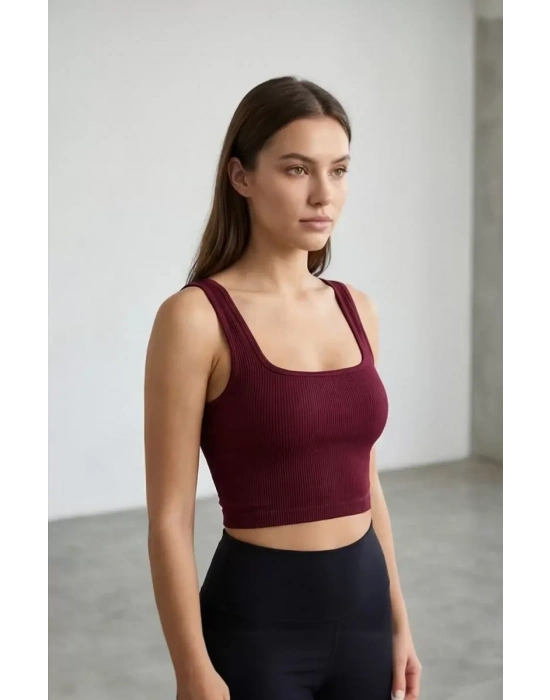 Kadın Bordo Kalın Askılı Crop Top Büstiyer – Modern ve Şık Tasarım
