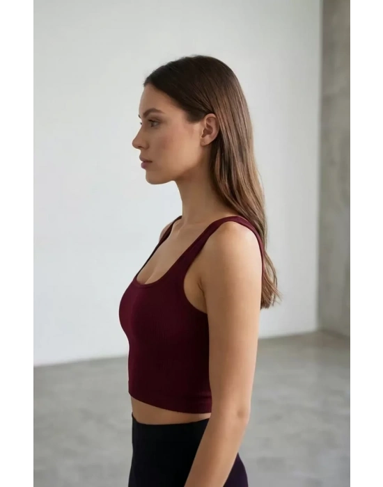 Kadın Bordo Kalın Askılı Crop Top Büstiyer – Modern ve Şık Tasarım