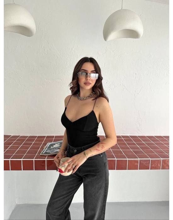 Kadın Derin Dekolte Askılı Body Sırt Dekolteli Şık Kolsuz Yazlık Bodysuit - Siyah