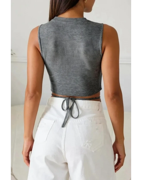 Kadın Gri Çapraz Bağlamalı Crop Top Büstiyer – Modern ve Şık Tasarım