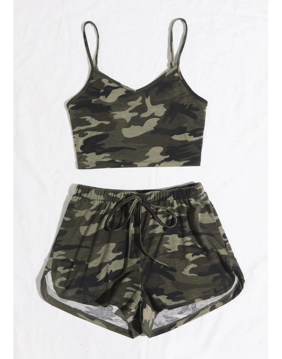 Kadın Kamuflaj Desenli Askılı Crop Top ve Şortlu Gecelik Takım