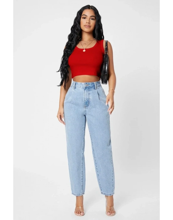 Kadın Kırmızı Kare Yaka Crop Top Bluz – Şık, Rahat ve Kolay Kombinlenebilir