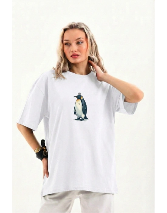 Kadın Oversize Tişört - Sırt Baskılı Survivor Penguin Temalı, Felsefi Yazılı Bisiklet yaka Tişört - Beyaz